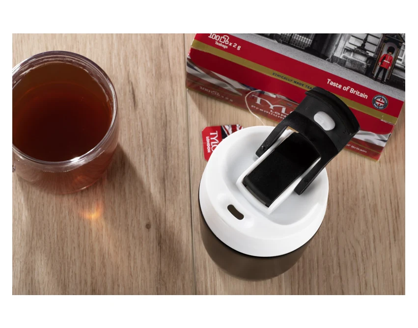 DOPPIO kubek termiczny ze słomką 360 ml matowa czerń
