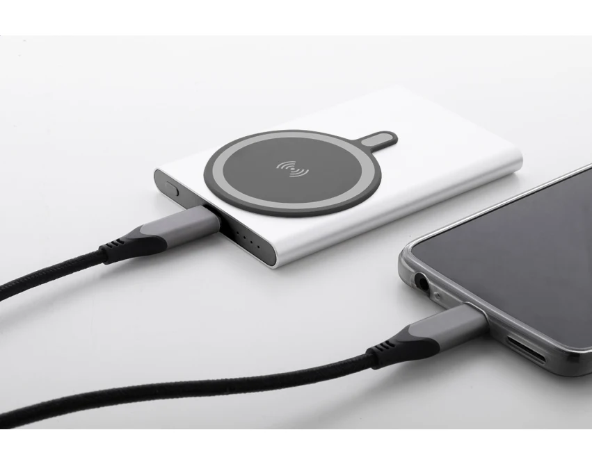 Powerbank MagSafe 15 W aluminiowy 5000 mAh