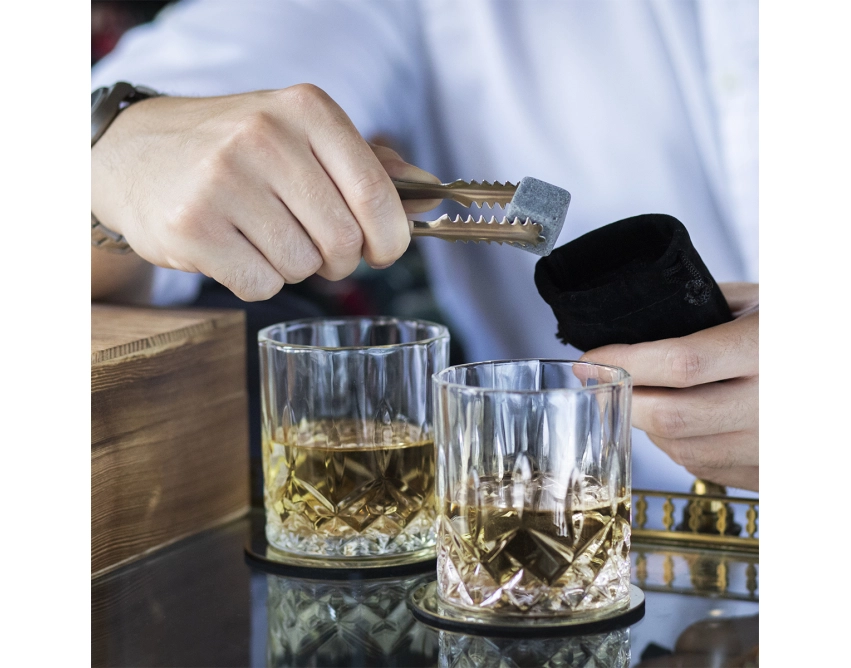 Adare zestaw do whisky brązowy w drewnianej skrzynce