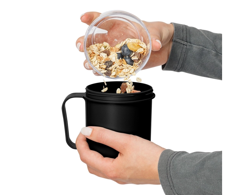 Czarny lunchbox z logo 450 ml z komorą na przekąski