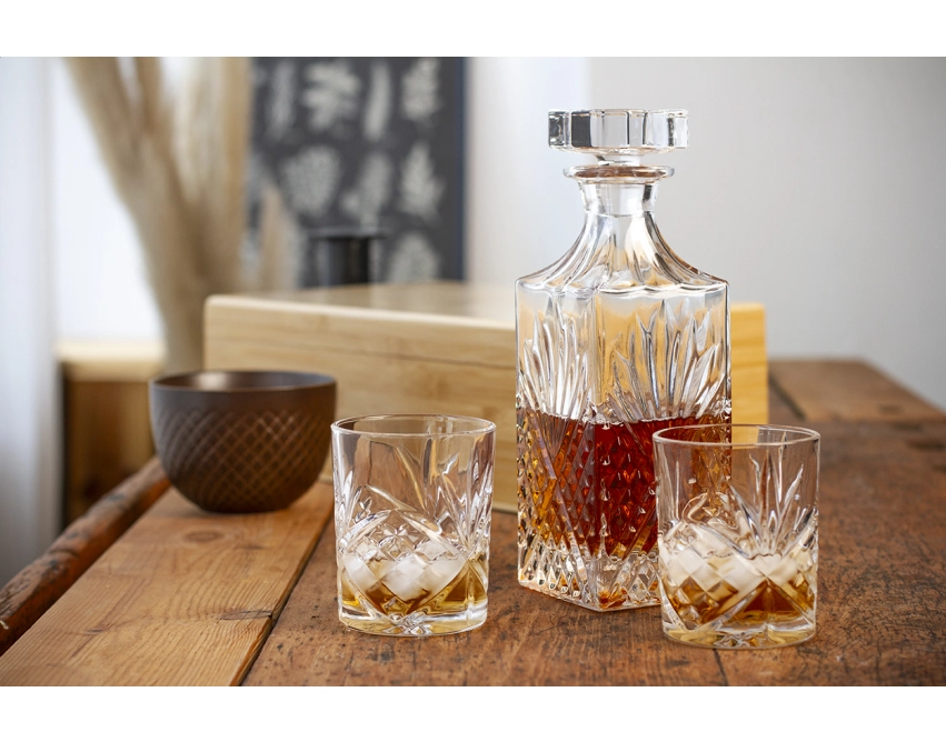 Zestaw do whisky 750 ml w bambusowym pudełku
