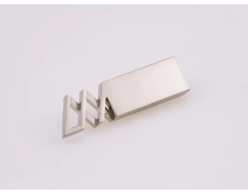 Wyrafinowany pendrive slim - srebrny
