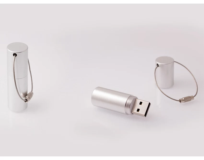 Metalowy pendrive brelok