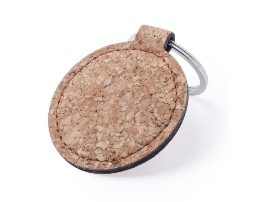 Brelok z naturalnego korka z grawerem – upominek firmowy