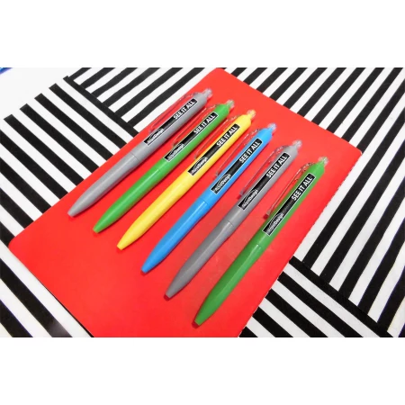 Długopis firmowy - jeden z najtańszych gadżetów reklamowych