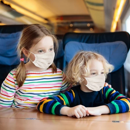 Robimy z maseczek ochronnych gadżety