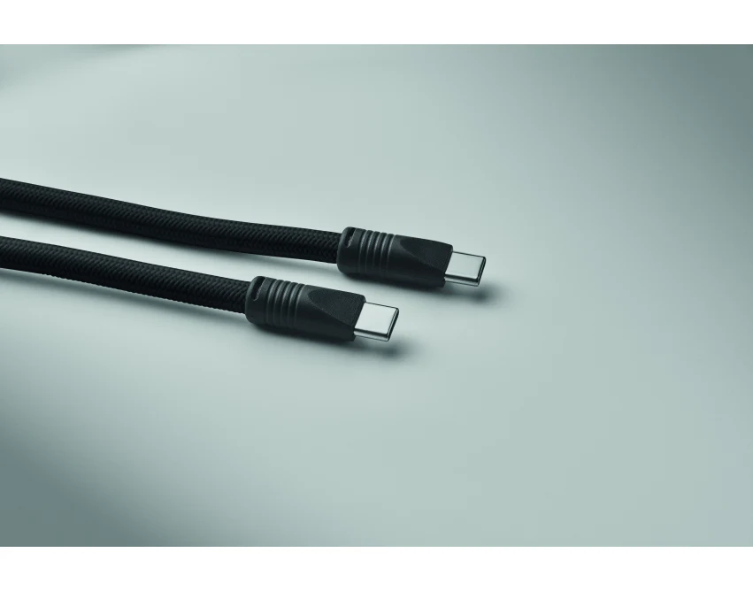 Czarna smycz RPET USB-C 60W z logo – gadżet firmowy