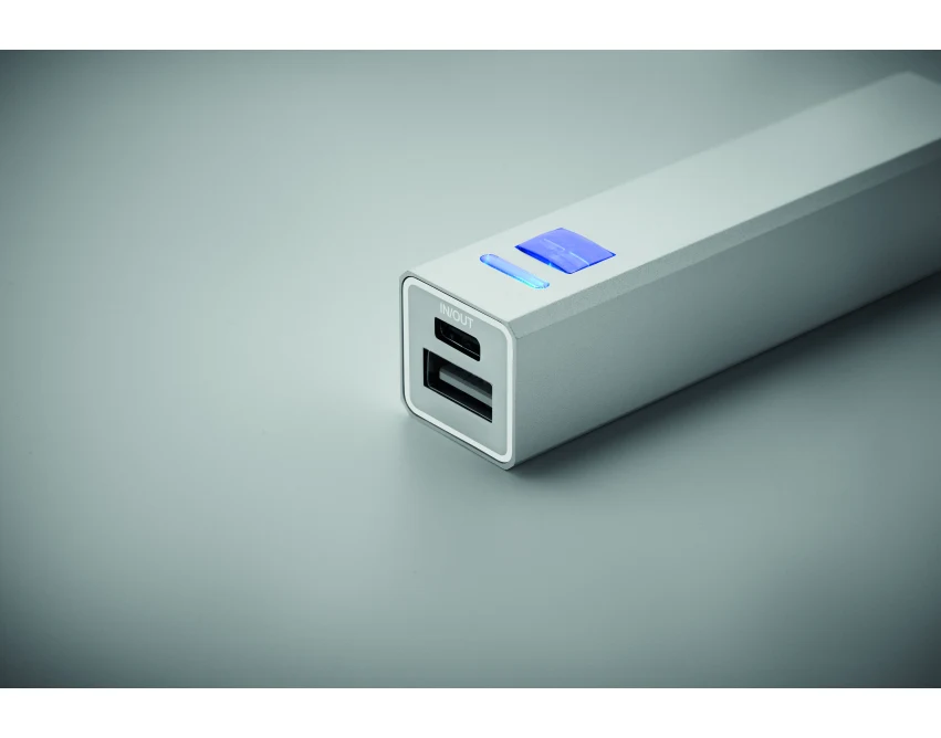 Power bank 2600 mAh srebrny matowy z grawerem logo