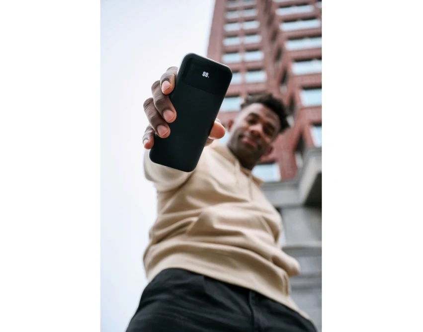 Czarny power bank 10000 mAh RABS z USB-C i Lightning