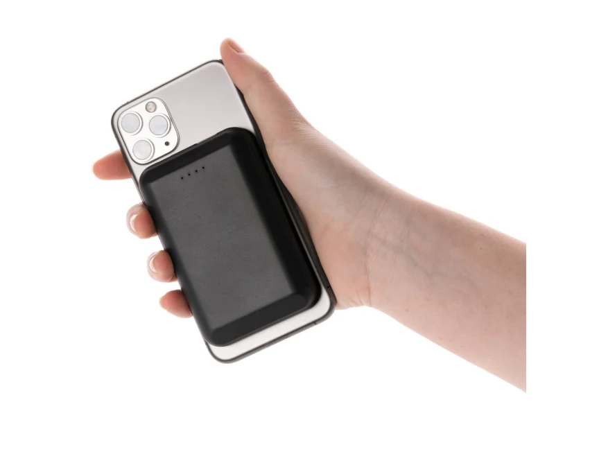 Magnetyczny power bank 5000 mAh czarny z logo firmy