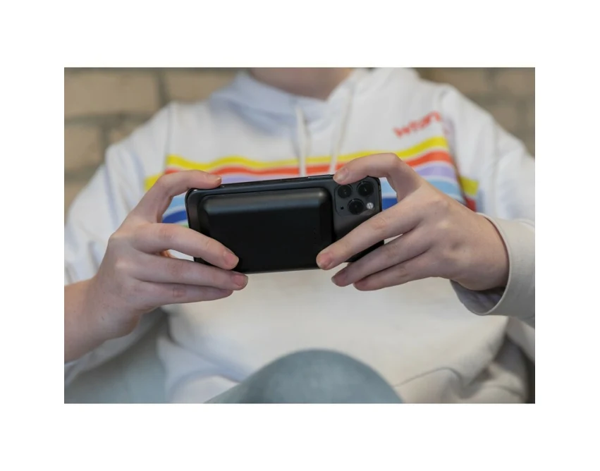 Magnetyczny power bank 5000 mAh czarny z logo firmy