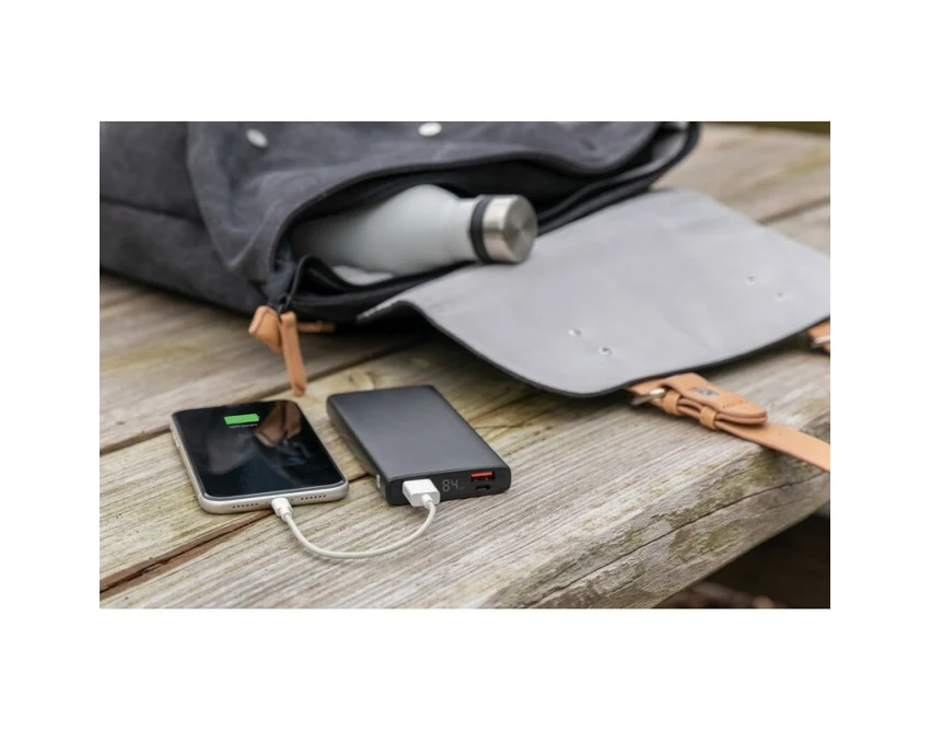 Czarny power bank 10000 mAh z logo, LED, szybkie ładowanie