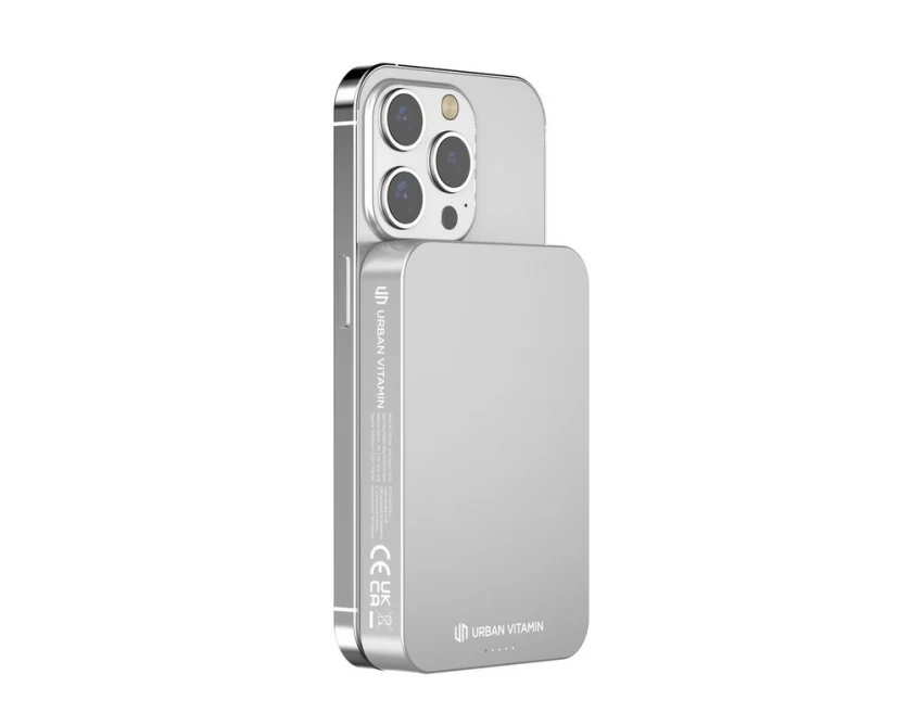 Srebrny power bank 10000 mAh Urban Vitamin z logo RABS