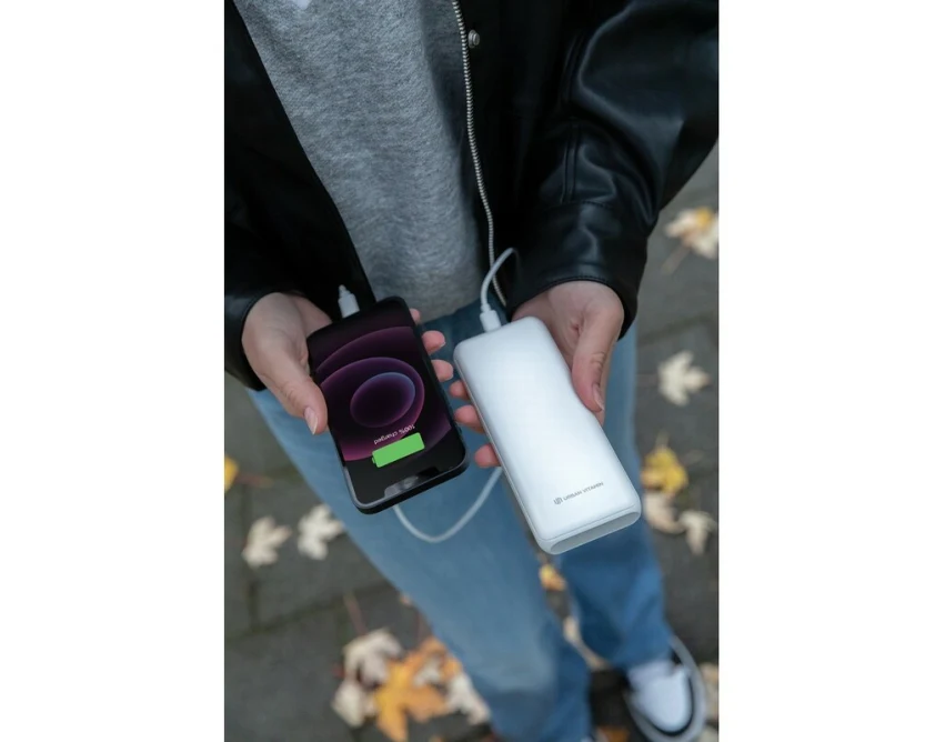Biały power bank 20000 mAh z logo – Urban Vitamin, bez PVC