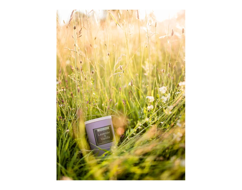 Perugia szara świeca zapachowa z logo, bambus, lawenda-wanilia