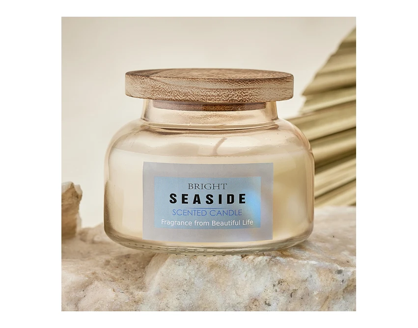 Duża biała świeca Matala z logo w szkle i drewnie 80h