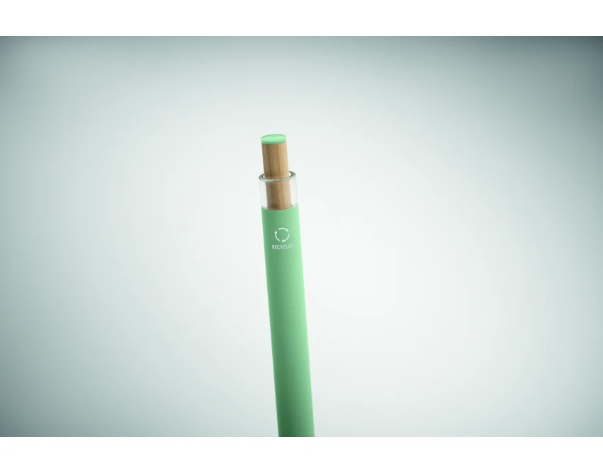 Miętowy długopis metalowy z grawerem i bambusowym klikaczem