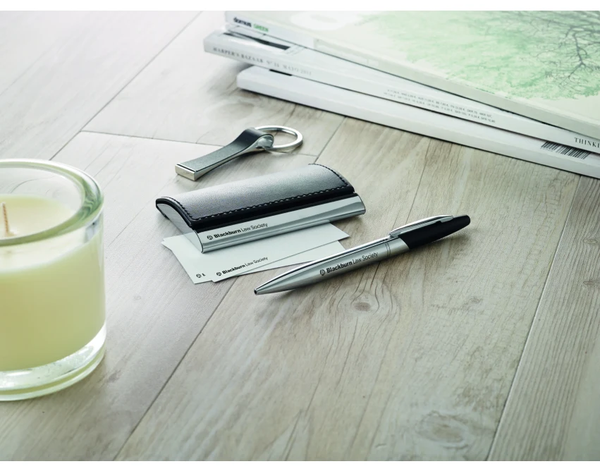 Czarny zestaw upominkowy Kadeau z metalowym długopisem