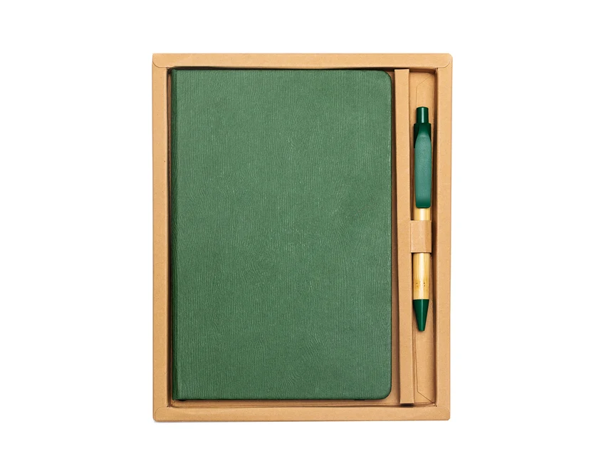 Zielony zestaw Forest: notes A5 i bambusowy długopis z logo