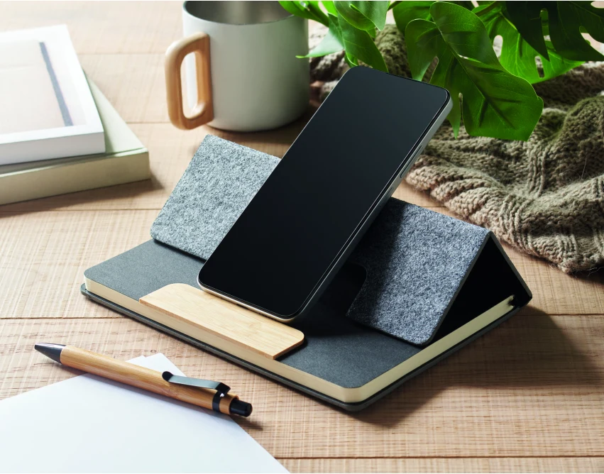 Notes A5 RPET z bambusowym długopisem kamiennoszary