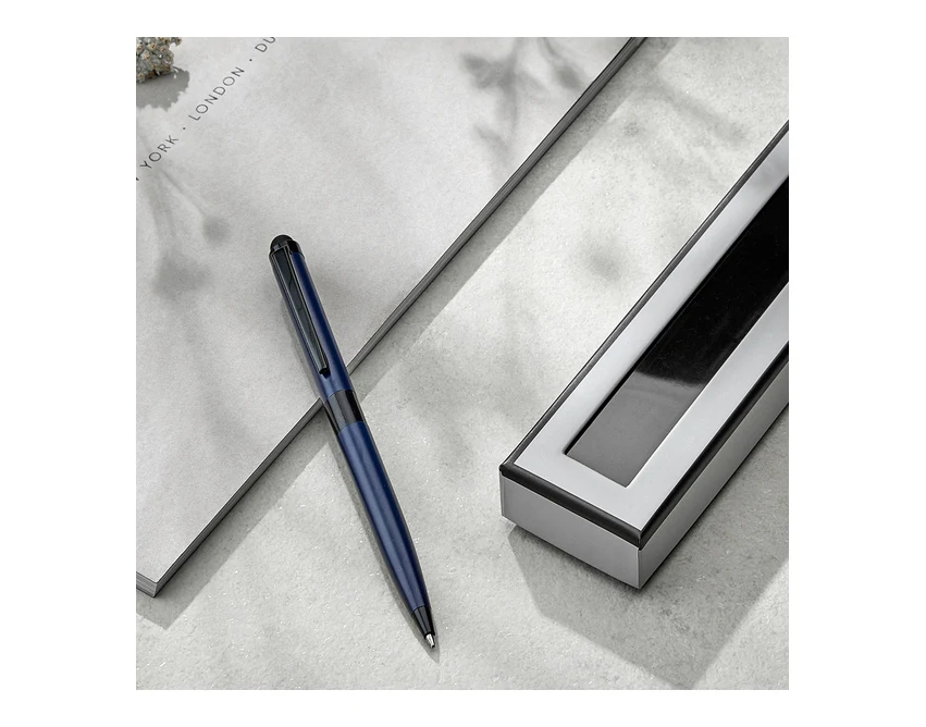 Długopis Tondela granatowy w etui z rysikiem i grawerem