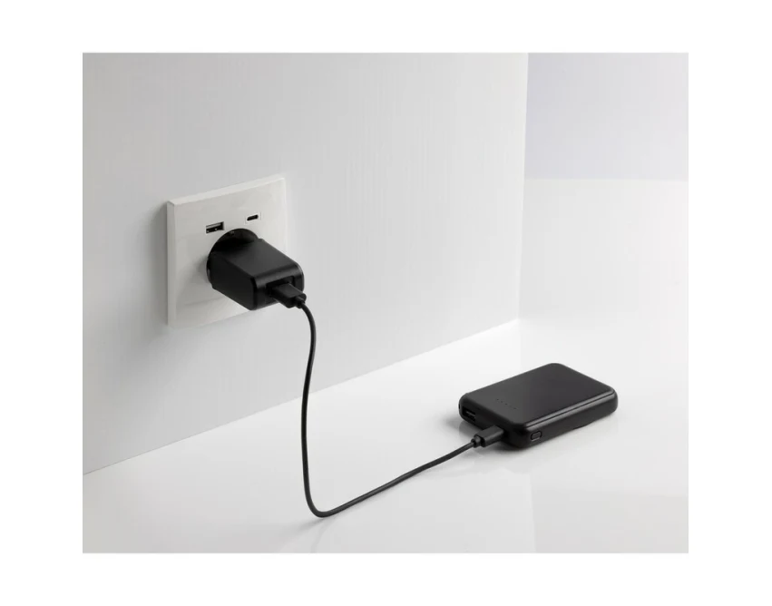 Czarny magnetyczny powerbank 5000mAh Stellar z logo firmy