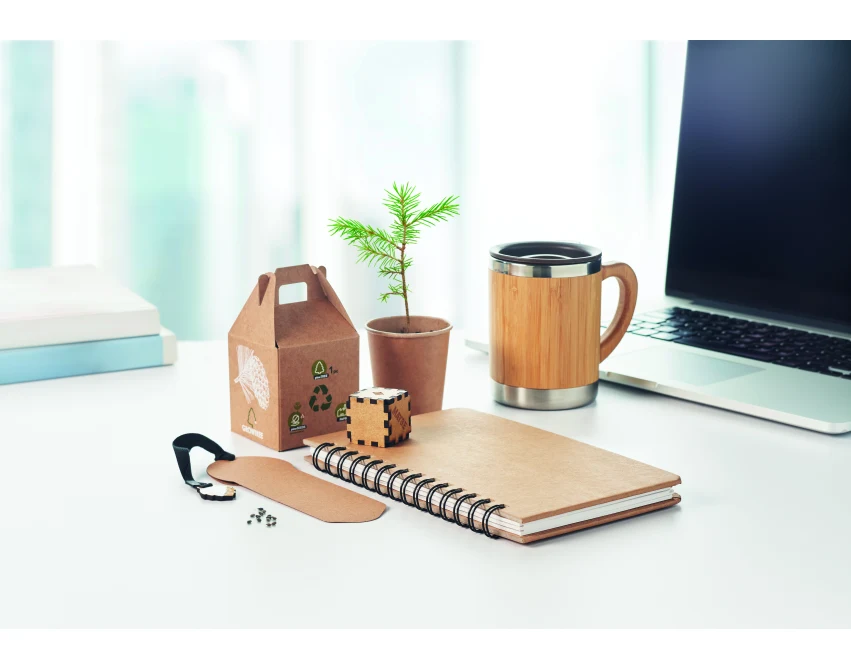 Sosnowy notes A5 Grownotebook™ z nasionami i logo