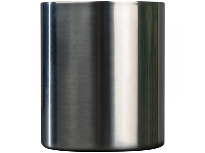 Metalowy kubek do kawy