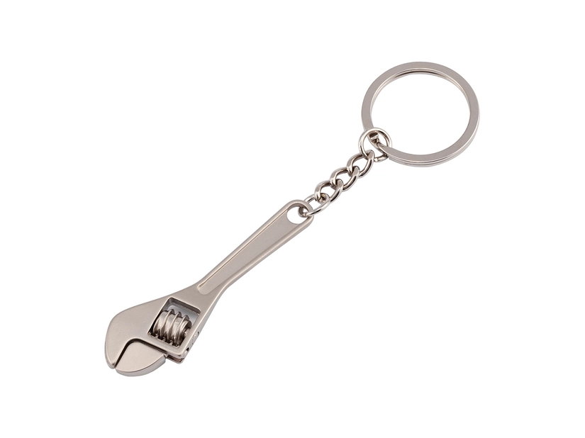 Srebrny brelok klucz francuski z grawerem logo – metal