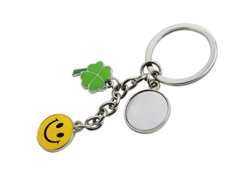 Brelok srebrny metalowy Luck z grawerem i koniczynką