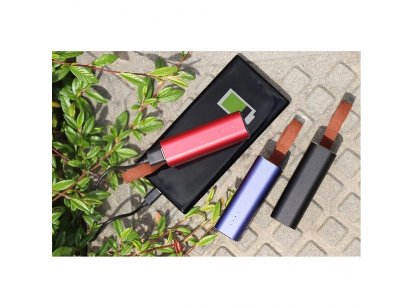 Niebieski power bank 5000 mAh, metalowa obudowa, najlepiej do graweru logo