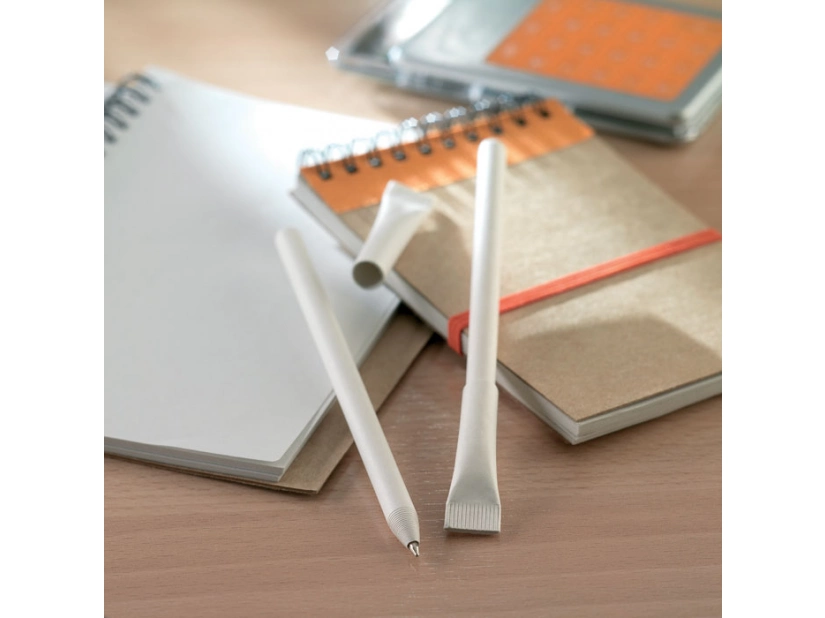 Biały ekologiczny długopis papierowy z logo firmy