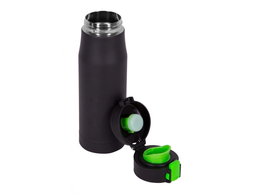 Jasnozielony kubek termiczny 550 ml z zakrytym ustnikiem