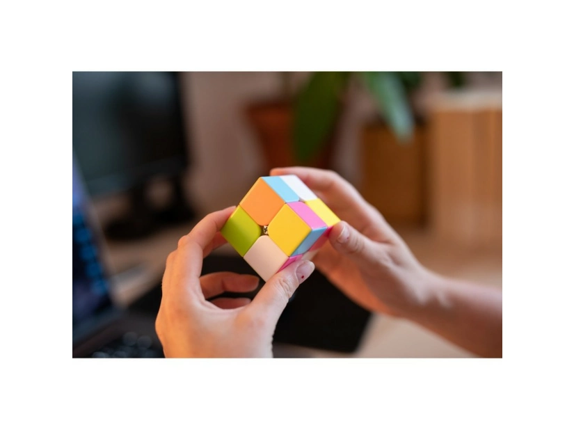 Gra zręcznościowa, kostka | Karen