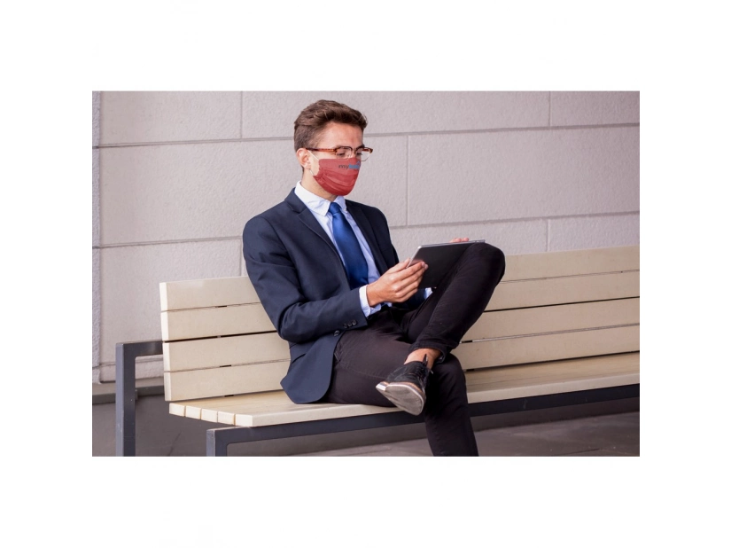 Maseczka ochronna wielorazowa kolorowa, nadruk logo