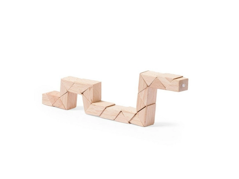 Drewniana gra zręcznościowa