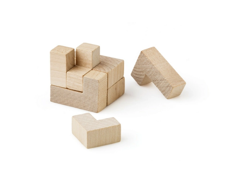 Drewniana układanka w bawełnianym woreczku