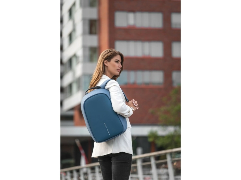 Plecak antykradzieżowy Bobby Hero Small, niebieski