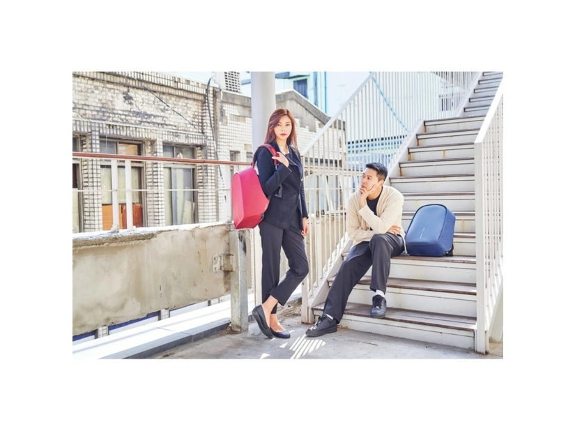 Plecak antykradzieżowy Bobby Hero Small, niebieski