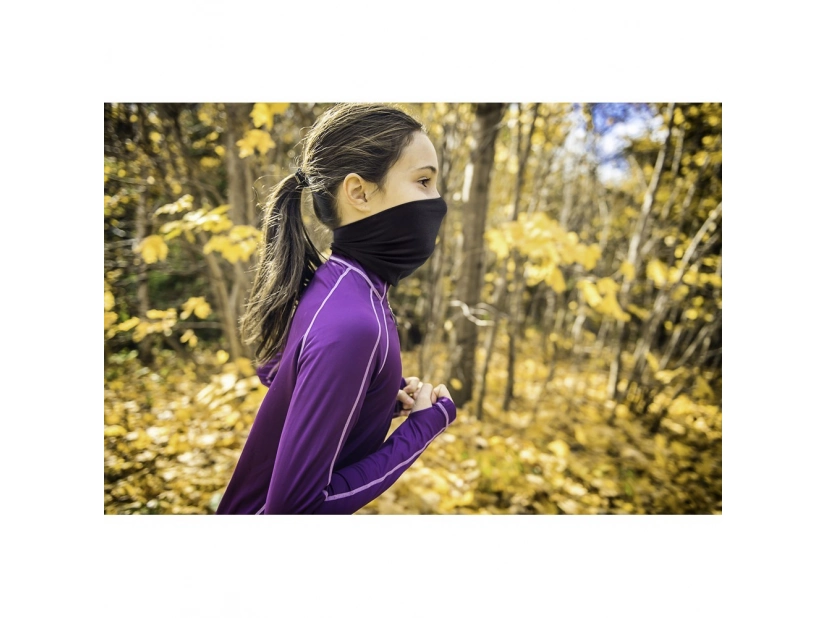 Komin koloru fuksji dla dzieci z nadrukiem logo, osłona na twarz i szyję, rozmiar dziecięcy