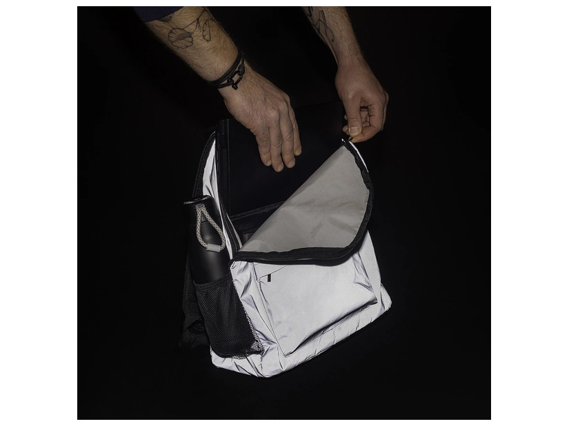 Plecak odblaskowy na laptop Antar, srebrny