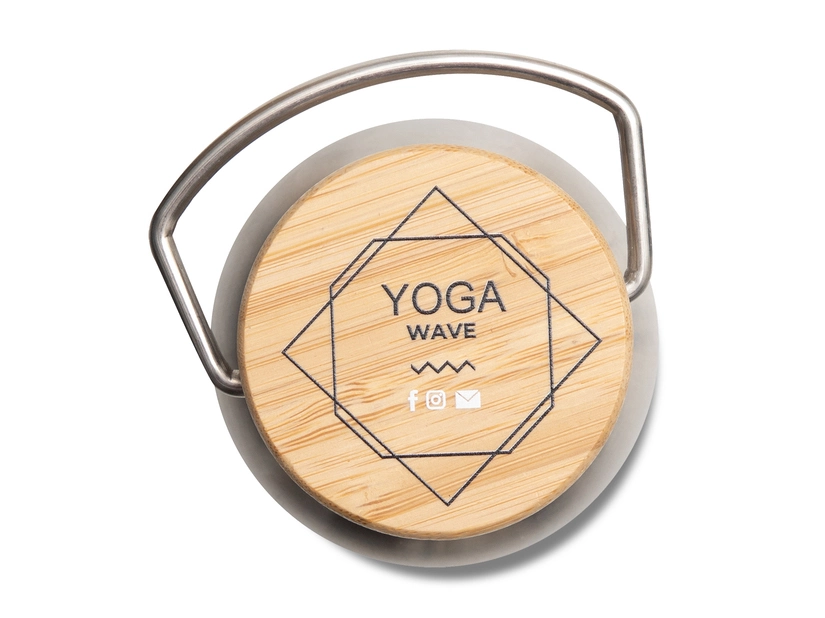 Srebrna butelka termiczna Malmo 500 ml z bambusową zakrętką