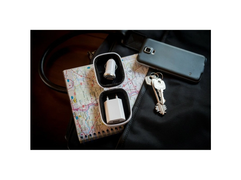 Zestaw do ładowania, adapter sieciowy i ładowarka samochodowa