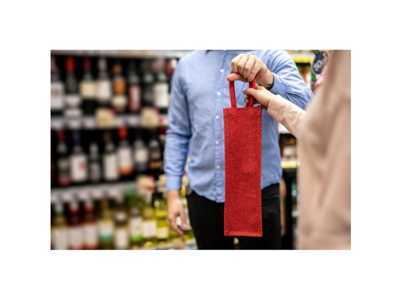 Jutowa torba na butelkę, czerwona