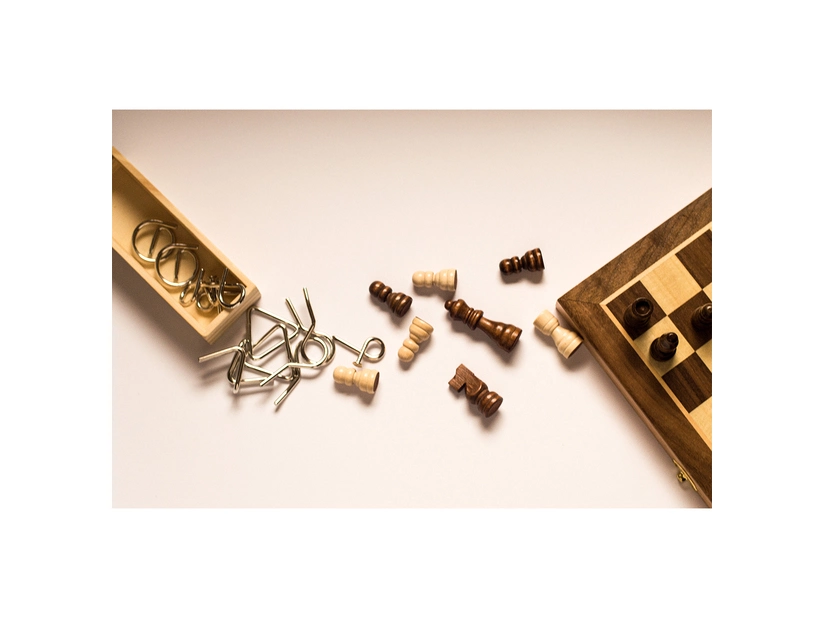 Zestaw łamigłówek Brainiac, beżowy