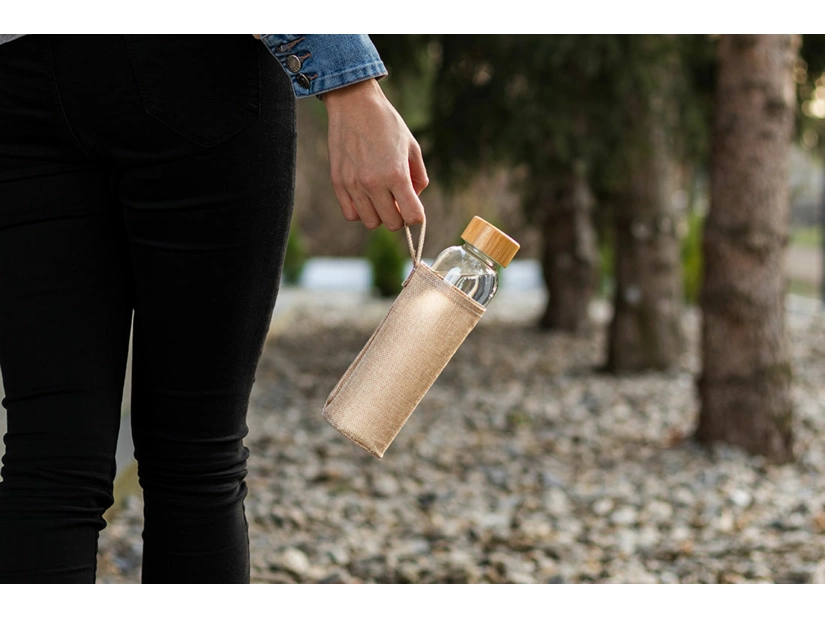 Butelka w jutowym pokrowcu 500 ml