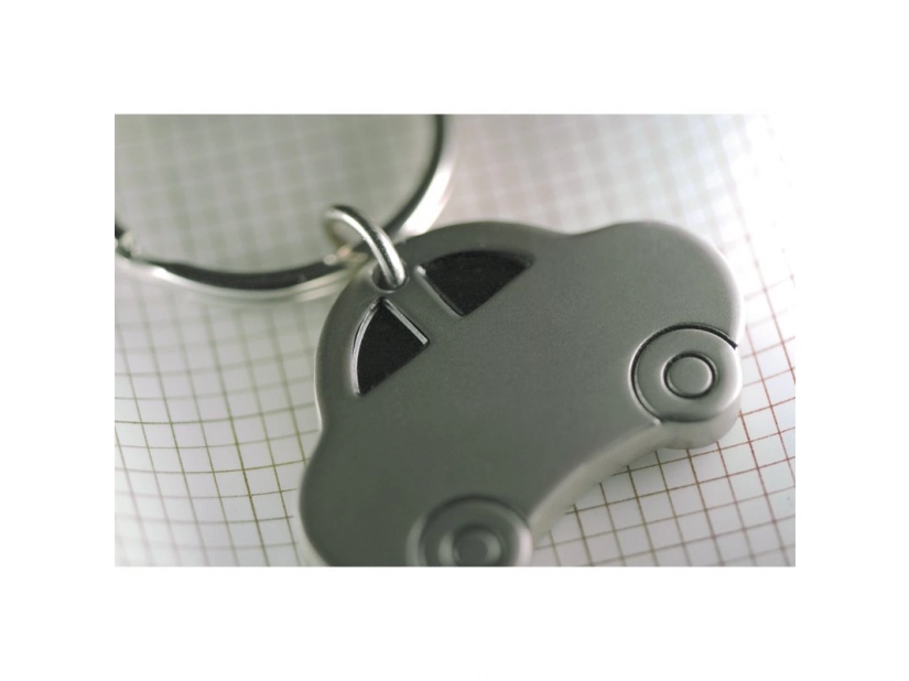 Srebrny brelok auto metalowy z grawerem w pudełku