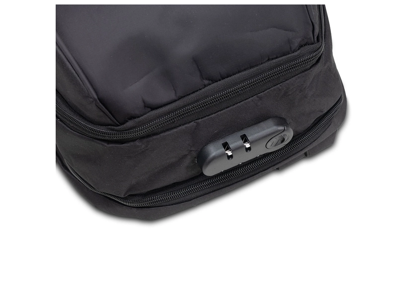 Plecak na laptop 15" z kablem USB, czarny