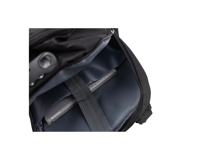 Plecak na laptop 15" z kablem USB, czarny