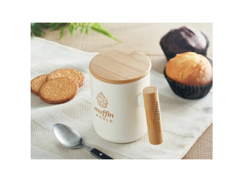 Kubek porcelanowy z pokrywką 380 ml